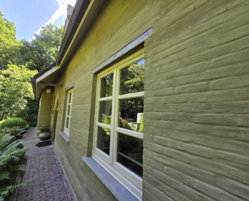 WhatsApp Image at ()